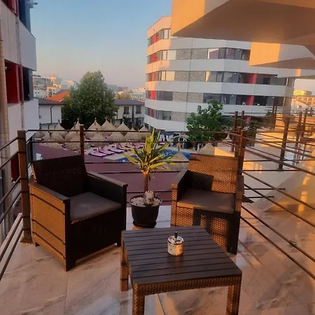 Ella Zigzag ! Apartman